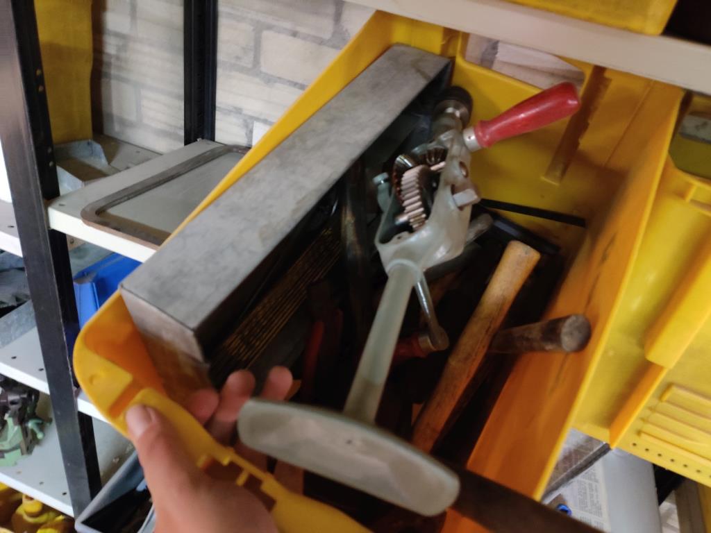 Equipos que ya no necesita un centro de formación profesional-6