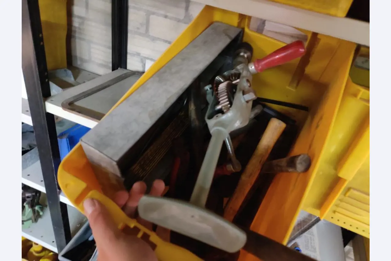 Equipos que ya no necesita un centro de formación profesional-6