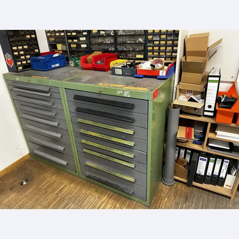 Equipment of a training workshop that is no longer needed-1