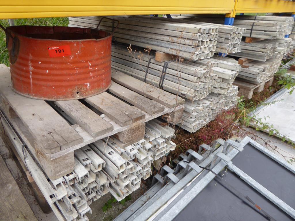 
Máquinas de construção, equipamentos de construção, escavadoras, cofragens, escoras para pavimentos, Peri, Doka, veículos, materiais de construção<br>-1