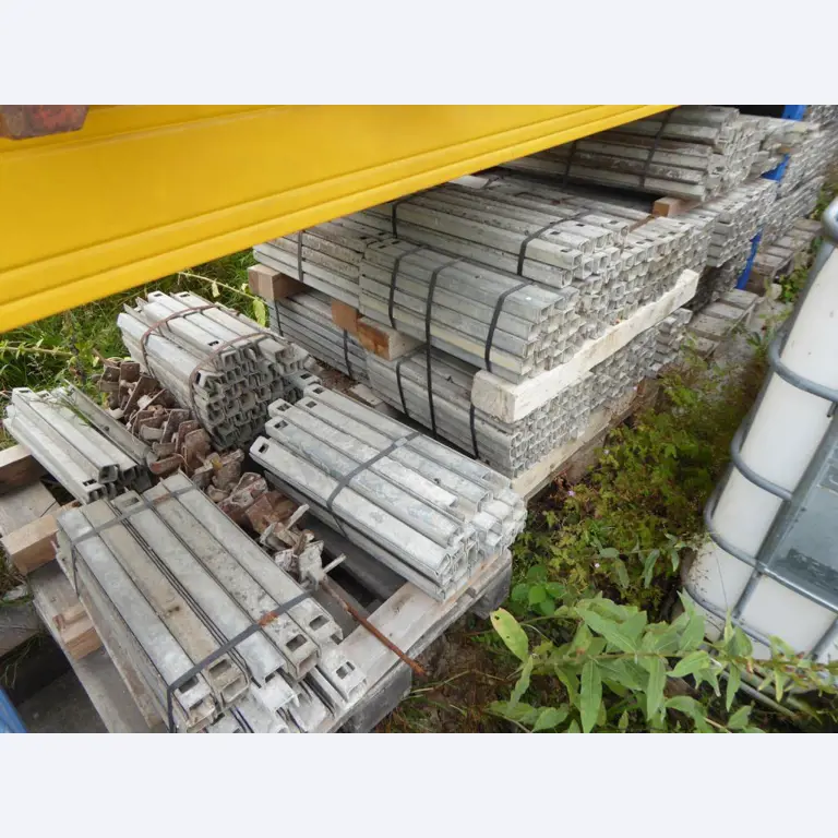 Máquinas de construção, equipamentos de construção, escavadoras, cofragens, escoras para pavimentos, Peri, Doka, veículos, materiais de construção<br>-3