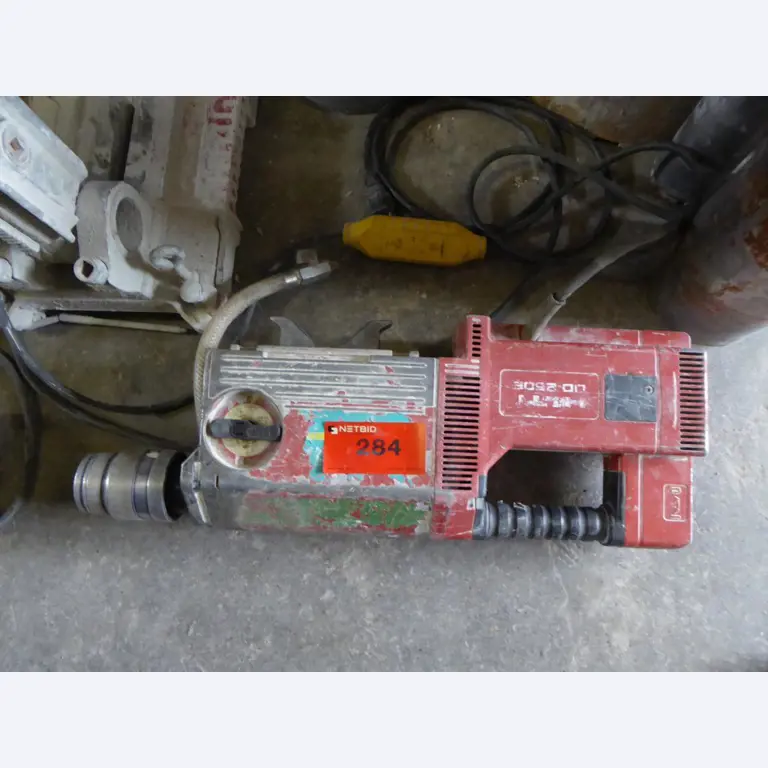 construction machinery, construction equipment, excavators, formwork, props, Peri, Doka, vehicles, building materials<br> -2