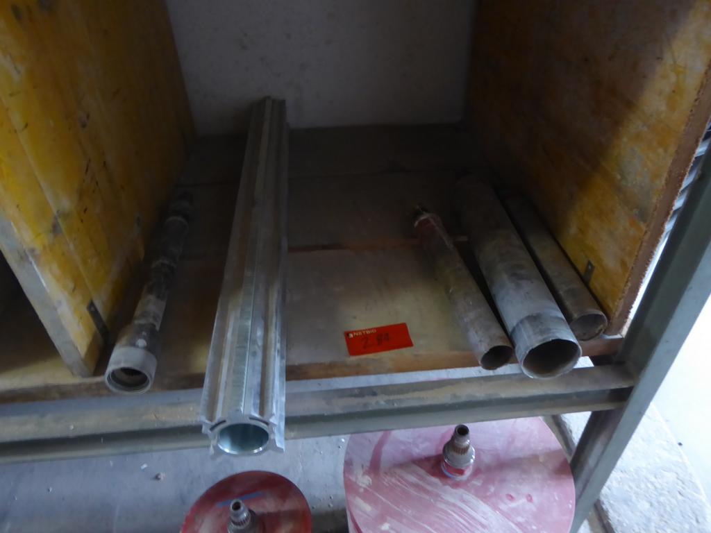 
Máquinas de construção, equipamentos de construção, escavadoras, cofragens, escoras para pavimentos, Peri, Doka, veículos, materiais de construção<br>-5