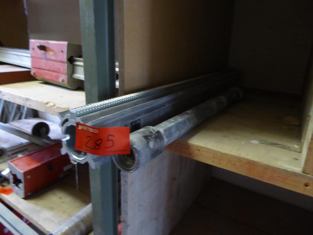 
Máquinas de construção, equipamentos de construção, escavadoras, cofragens, escoras para pavimentos, Peri, Doka, veículos, materiais de construção<br>-5