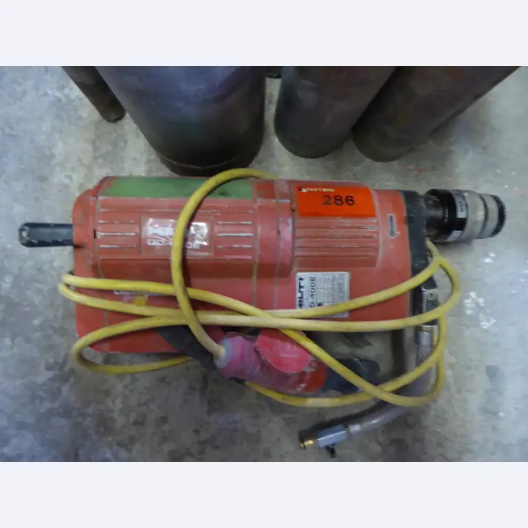 construction machinery, construction equipment, excavators, formwork, props, Peri, Doka, vehicles, building materials<br> -2
