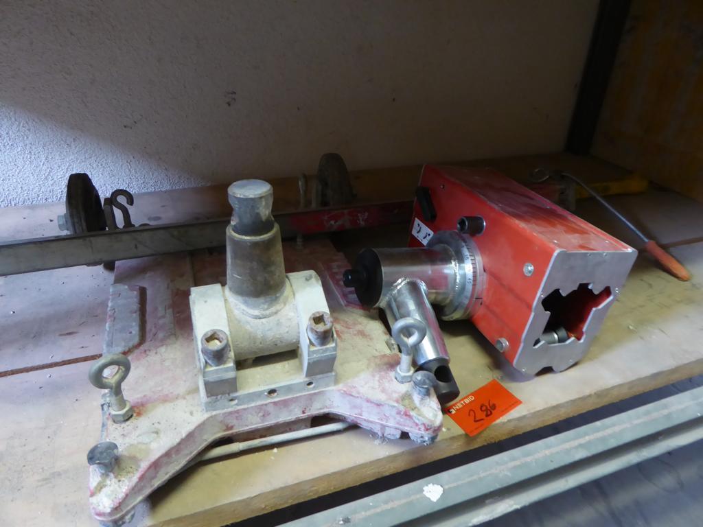 
Máquinas de construção, equipamentos de construção, escavadoras, cofragens, escoras para pavimentos, Peri, Doka, veículos, materiais de construção<br>-4