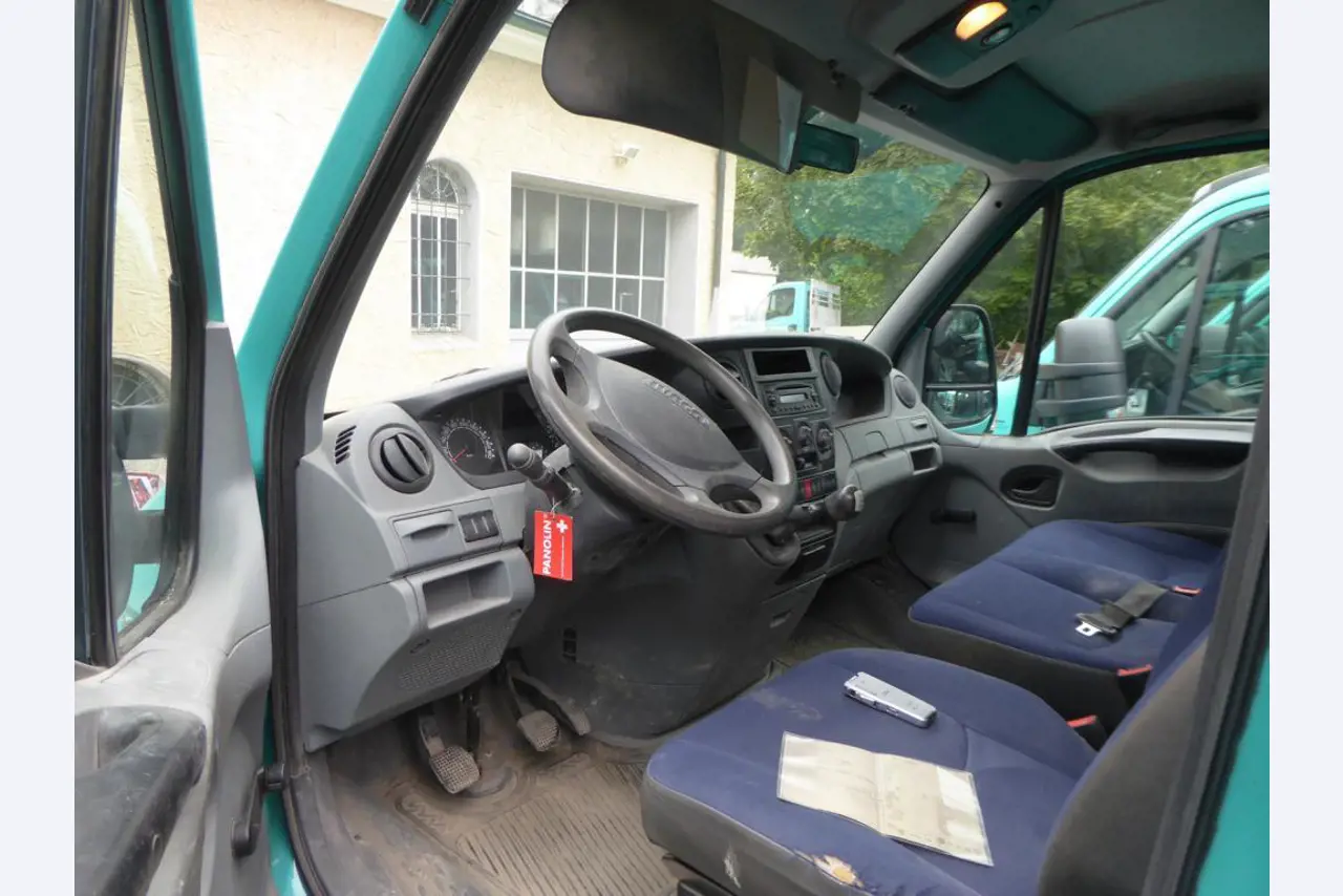 construction machinery, construction equipment, excavators, formwork, props, Peri, Doka, vehicles, building materials<br> -6
