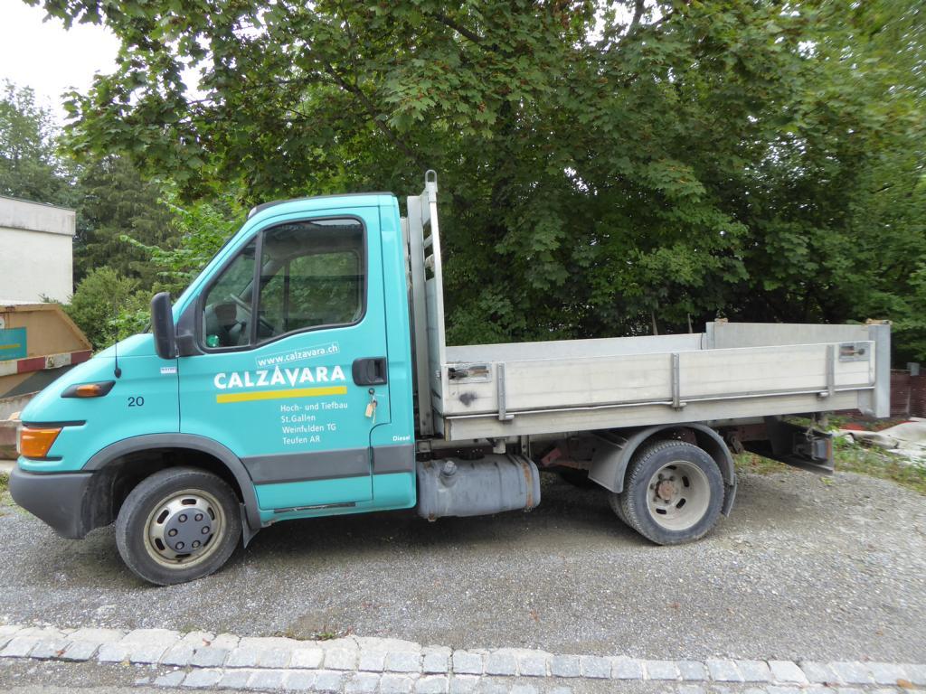 
Máquinas de construção, equipamentos de construção, escavadoras, cofragens, escoras para pavimentos, Peri, Doka, veículos, materiais de construção<br>-3