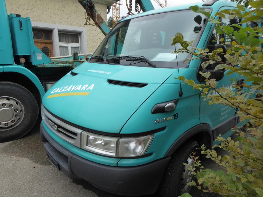 
Máquinas de construção, equipamentos de construção, escavadoras, cofragens, escoras para pavimentos, Peri, Doka, veículos, materiais de construção<br>-2