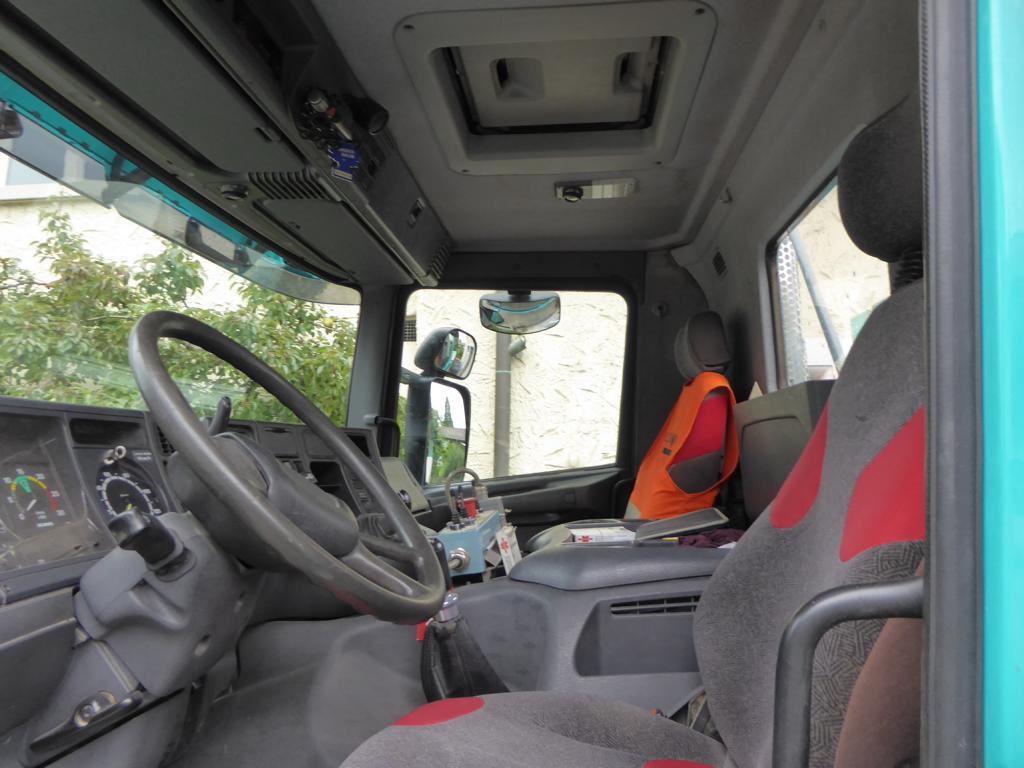 
Máquinas de construção, equipamentos de construção, escavadoras, cofragens, escoras para pavimentos, Peri, Doka, veículos, materiais de construção<br>-3