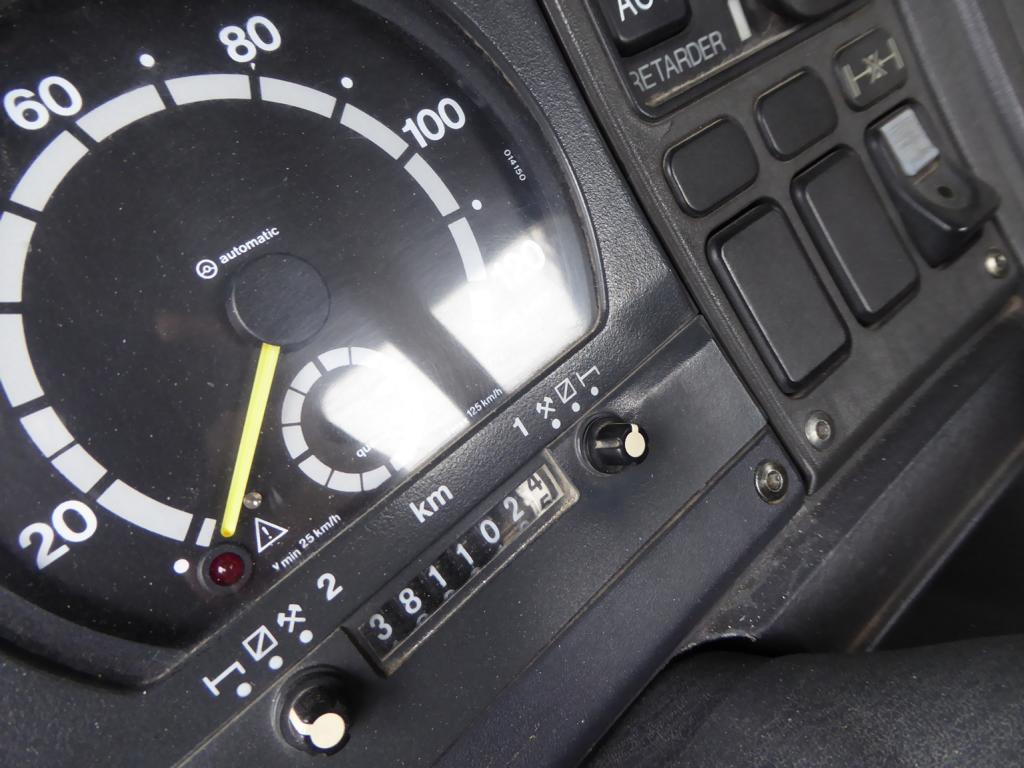 
Máquinas de construção, equipamentos de construção, escavadoras, cofragens, escoras para pavimentos, Peri, Doka, veículos, materiais de construção<br>-4