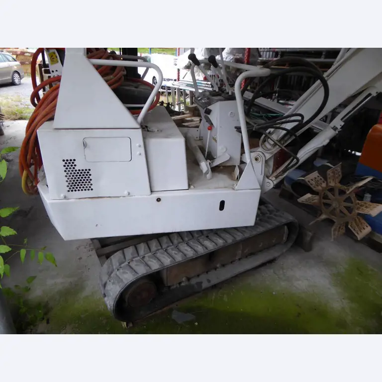 Bouwmachines, bouwuitrusting, graafmachines, bekisting, vloerstempels, Peri, Doka, voertuigen, bouwmaterialen<br>-8