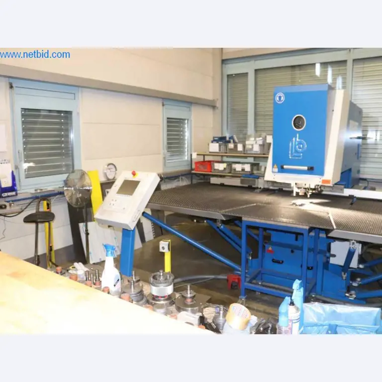 Tecnología de distribución de antenas SAT, producción de circuitos impresos, procesamiento de chapas metálicas-2