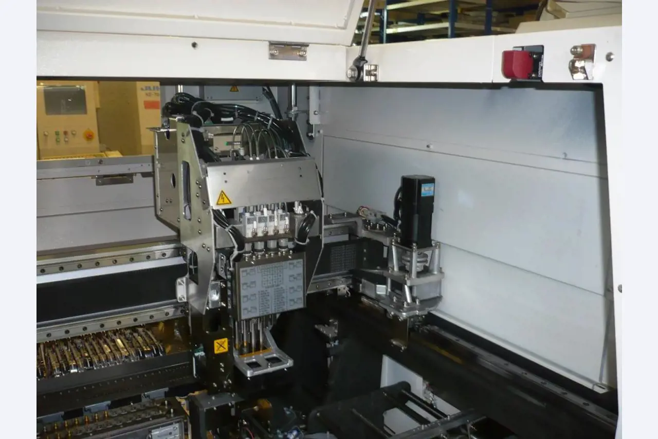 Antennen-SAT-Verteiltechnik, Leiterplattenfertigung, Blechbearbeitung-2