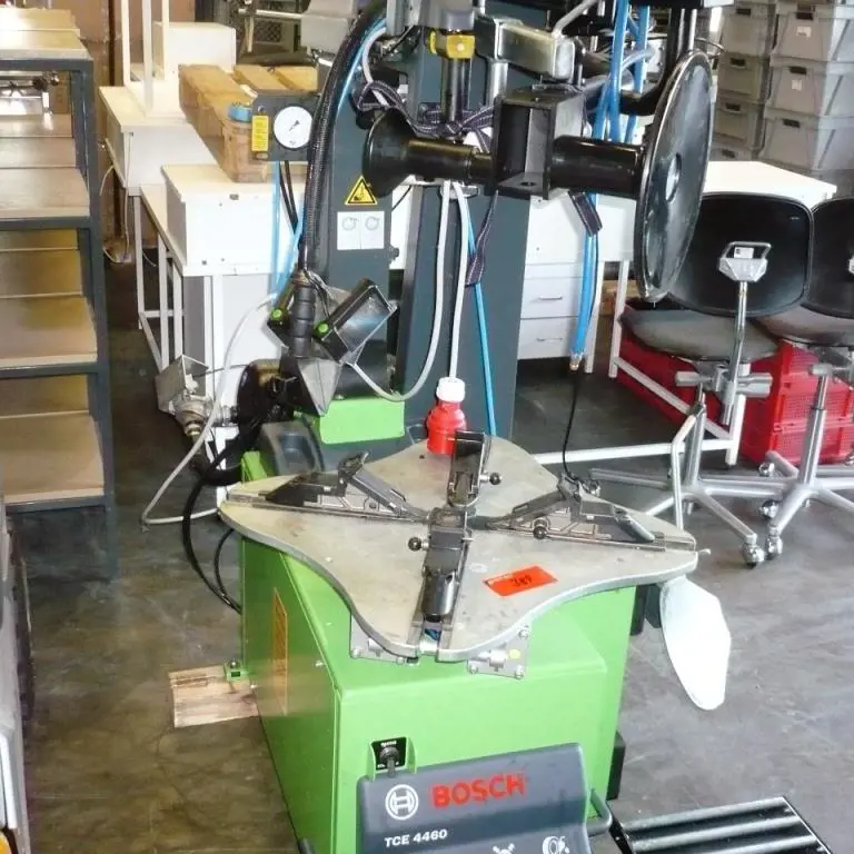 Reifenmontiermaschine Bosch TCE4460