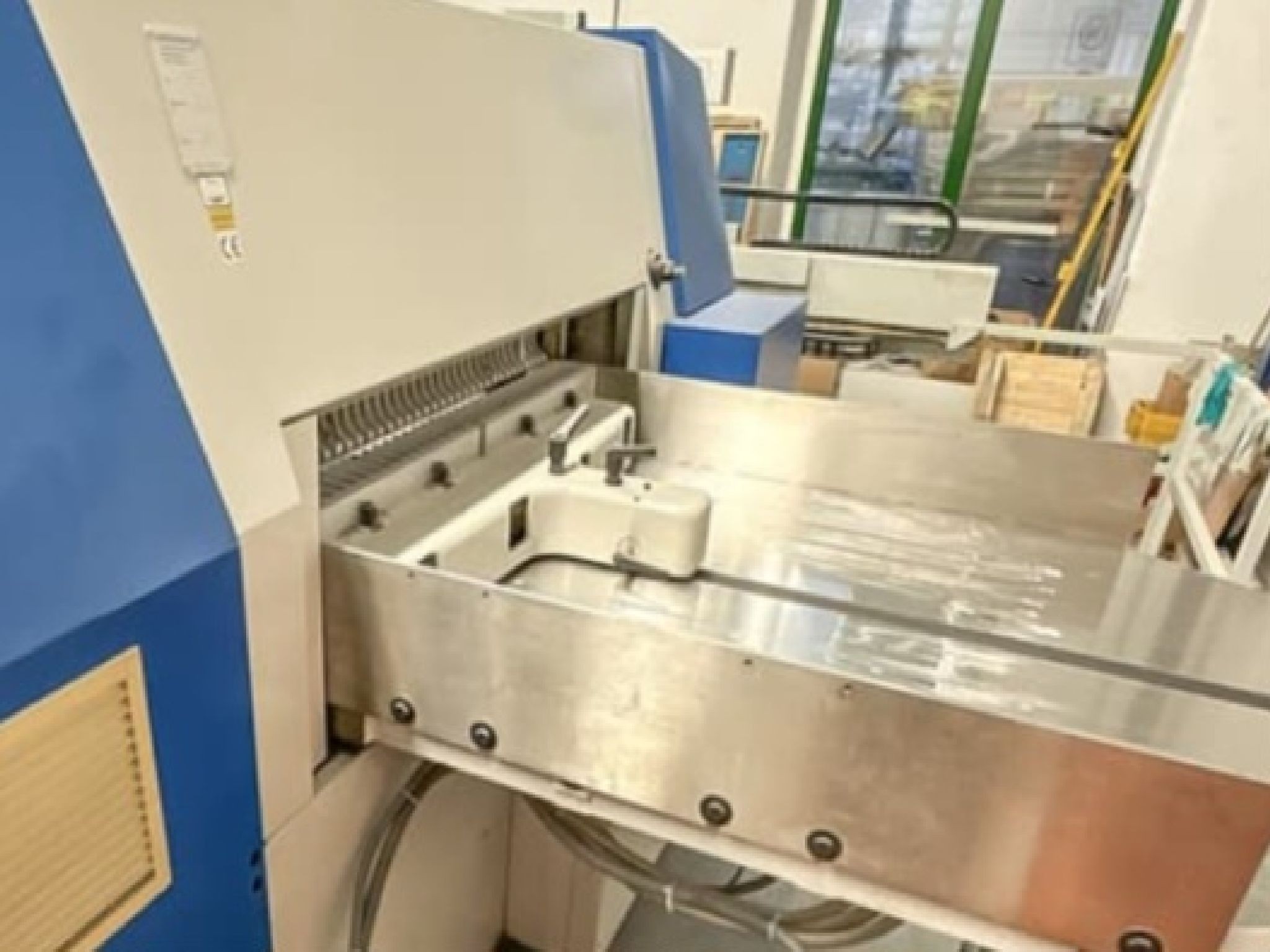 Diversas máquinas de impressão e de bordar-2