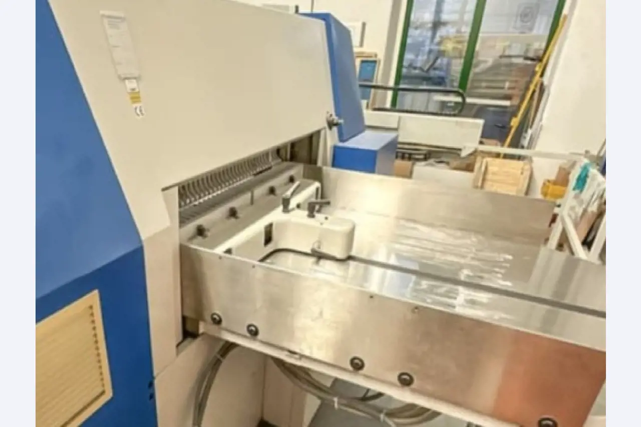 Various printing and embroidery machines-2