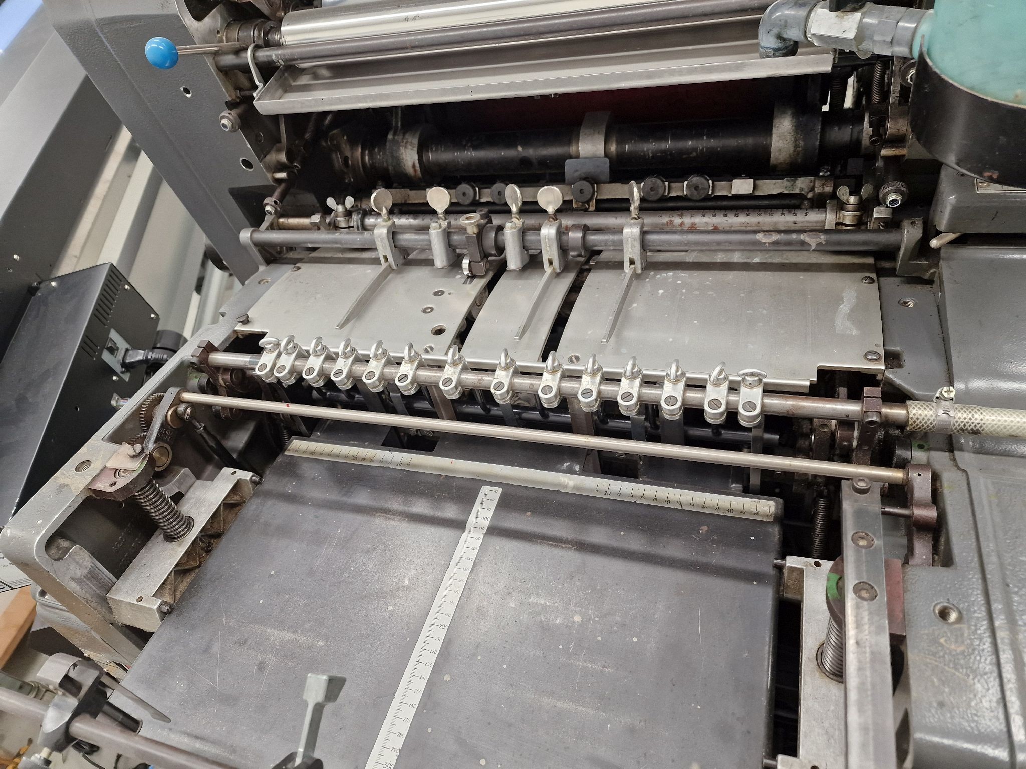 Various printing and embroidery machines-2