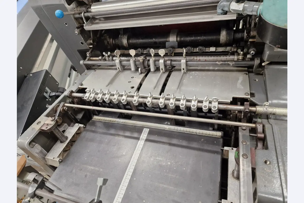 Various printing and embroidery machines-2