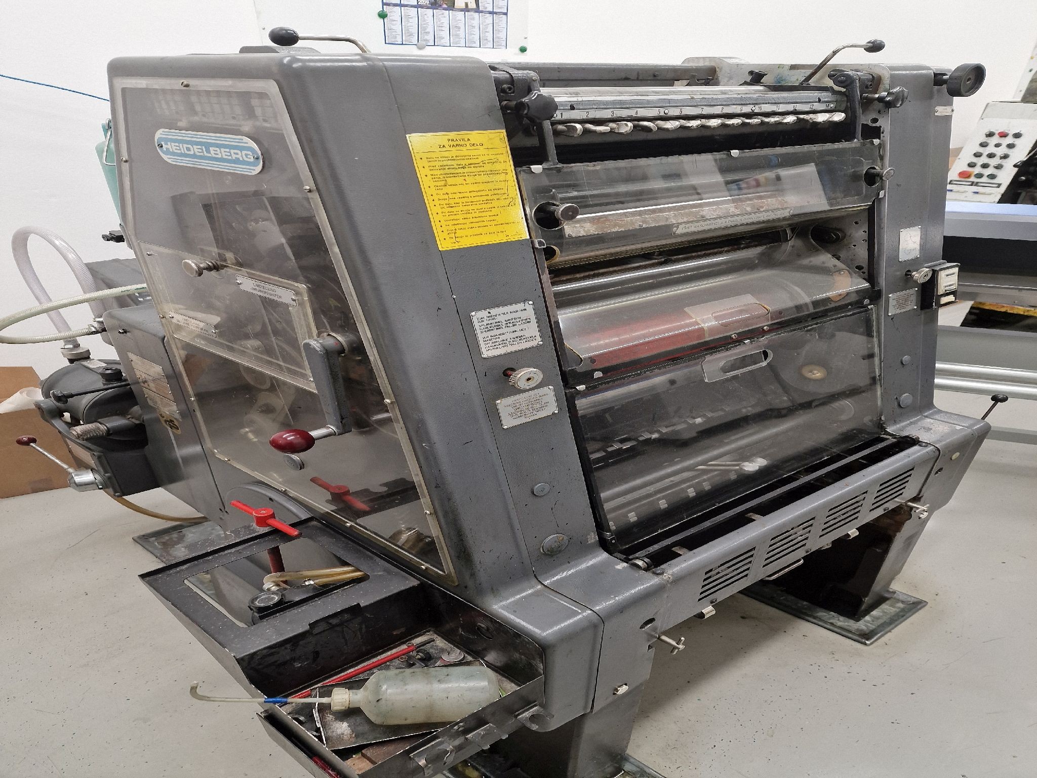 Various printing and embroidery machines-7