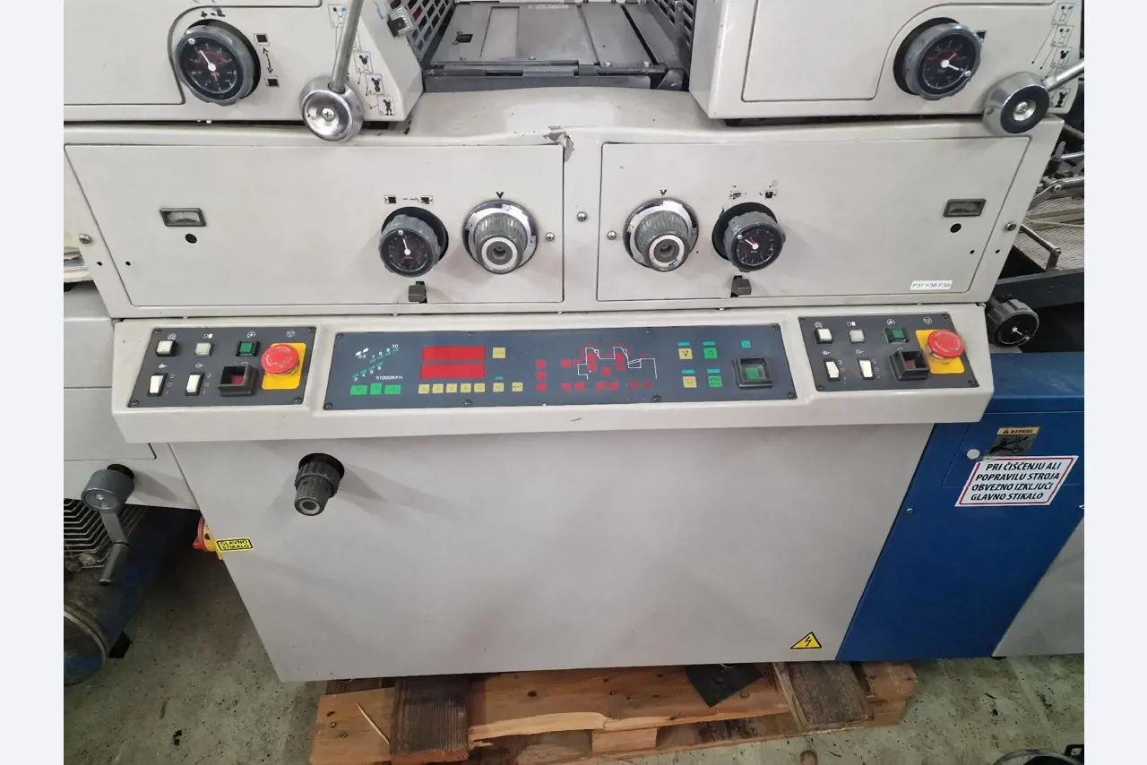 Various printing and embroidery machines-3
