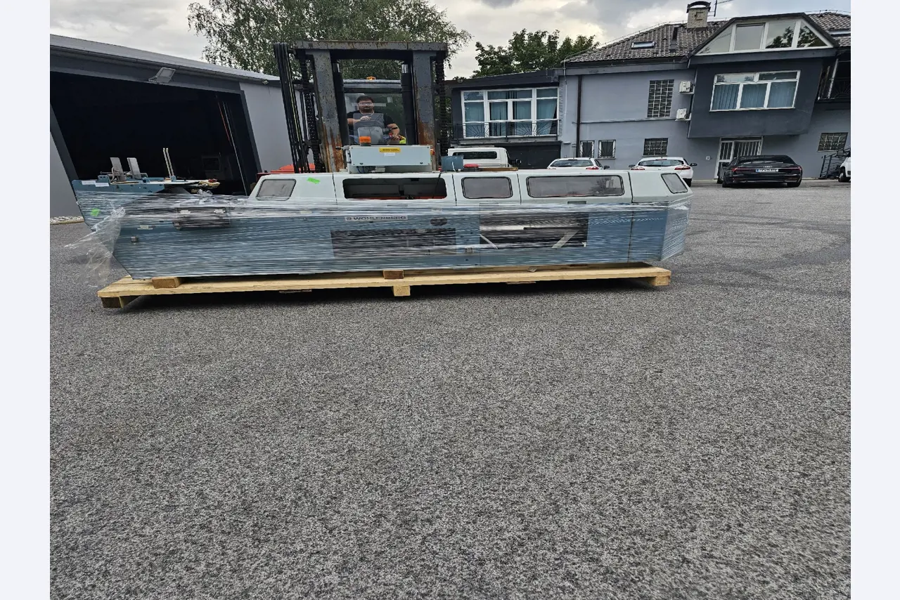 Various printing and embroidery machines-4