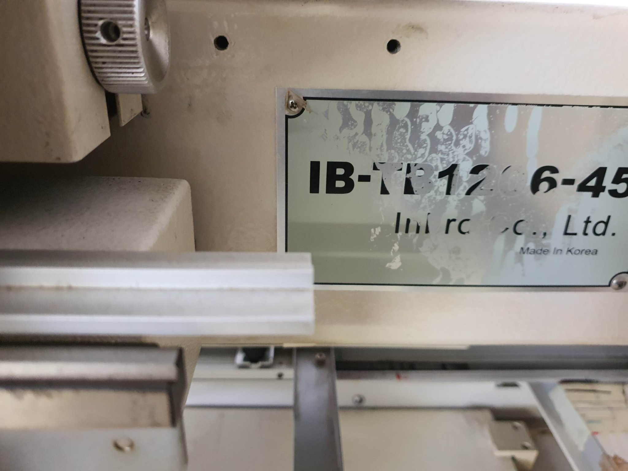 maszyna do cięcia papieru, WOHLENBERG, zszywarka siodłowa, BREHMER, hafciarka-3