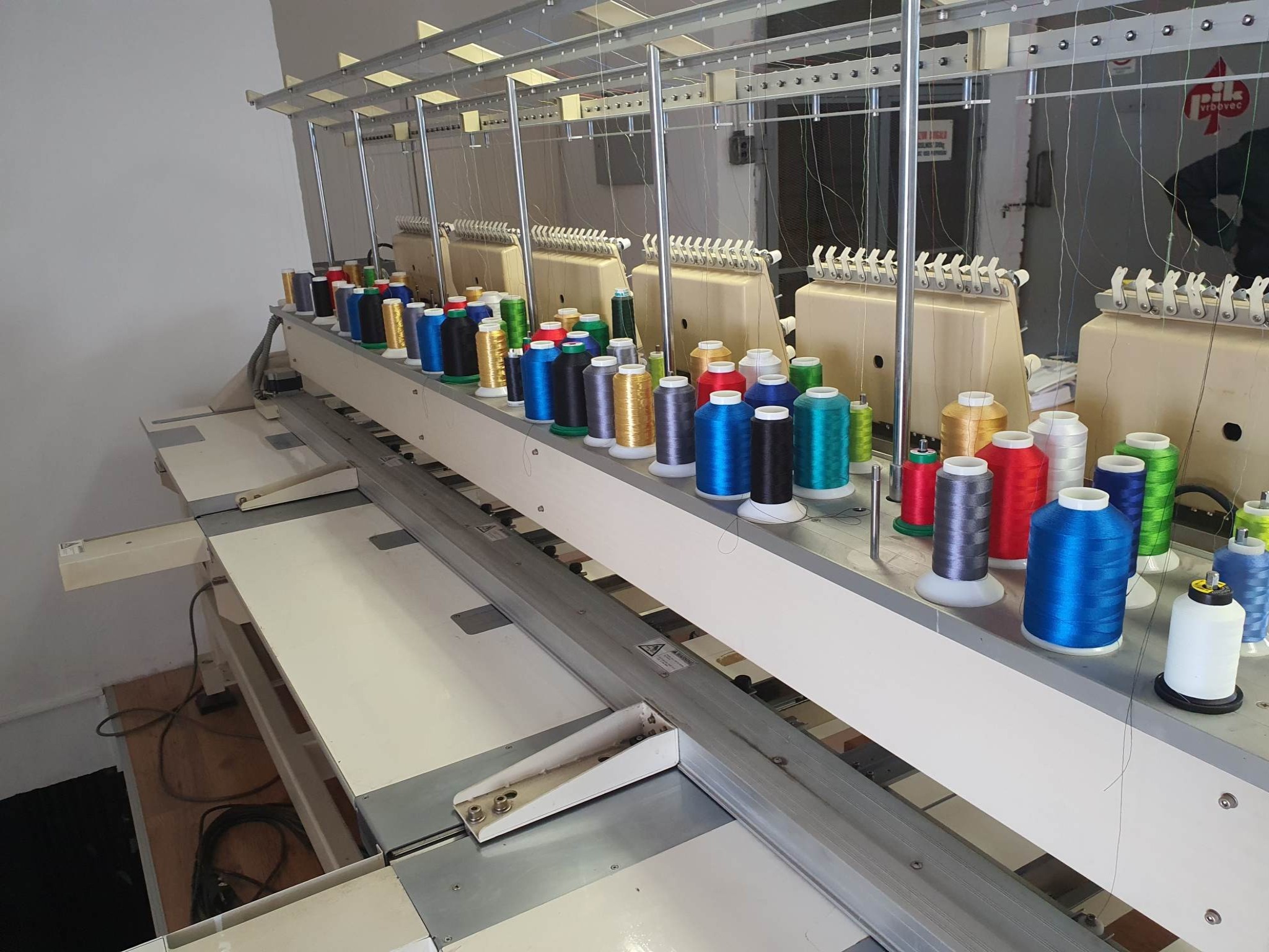 maszyna do cięcia papieru, WOHLENBERG, zszywarka siodłowa, BREHMER, hafciarka-5