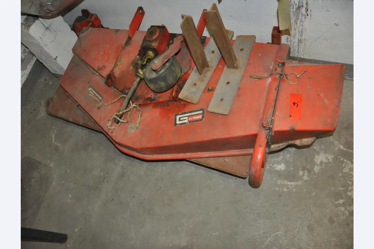 no longer required equipment of apprentice workshop-16