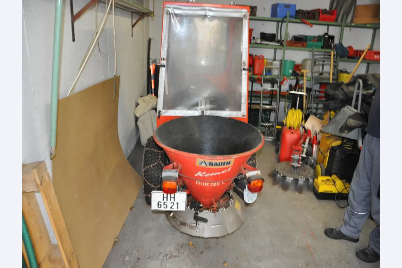 no longer required equipment of apprentice workshop-8