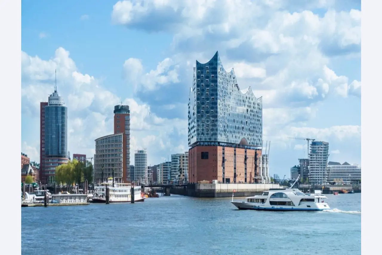 zugunsten des Projekts "Kinderteller" in Hamburg-1