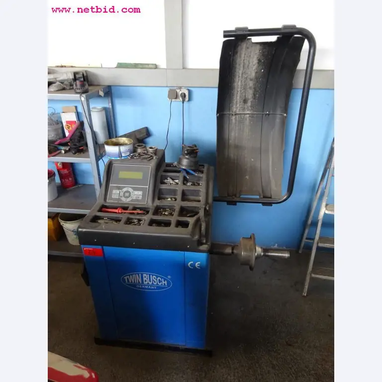 Fuhrpark sowie Kfz-Werkstattausstattung -1