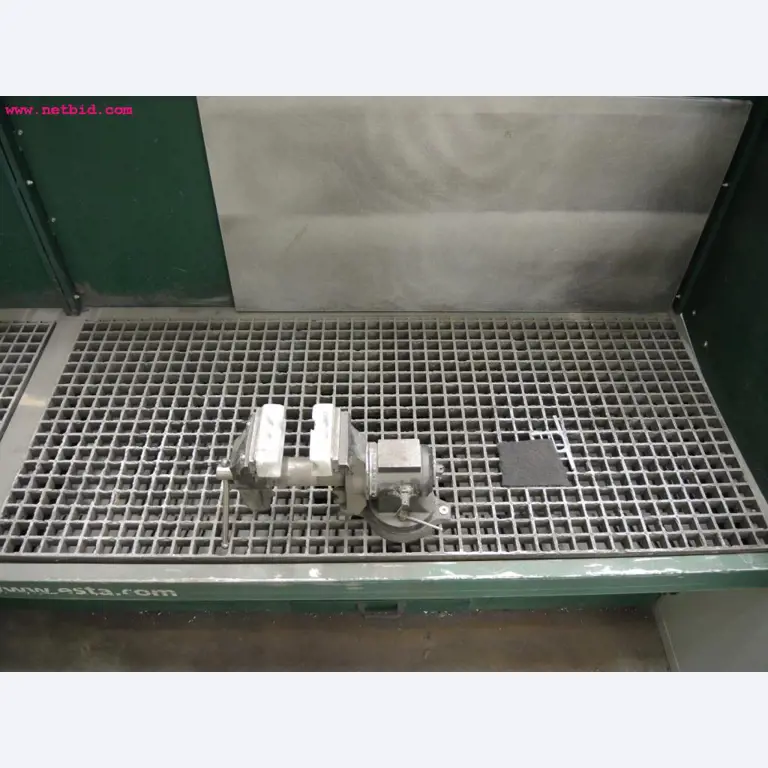 Chapas metálicas e máquinas para trabalhar metais<br><font size="2">Em colaboração com a Hilco Industrial Acquisitions bv</font>-4