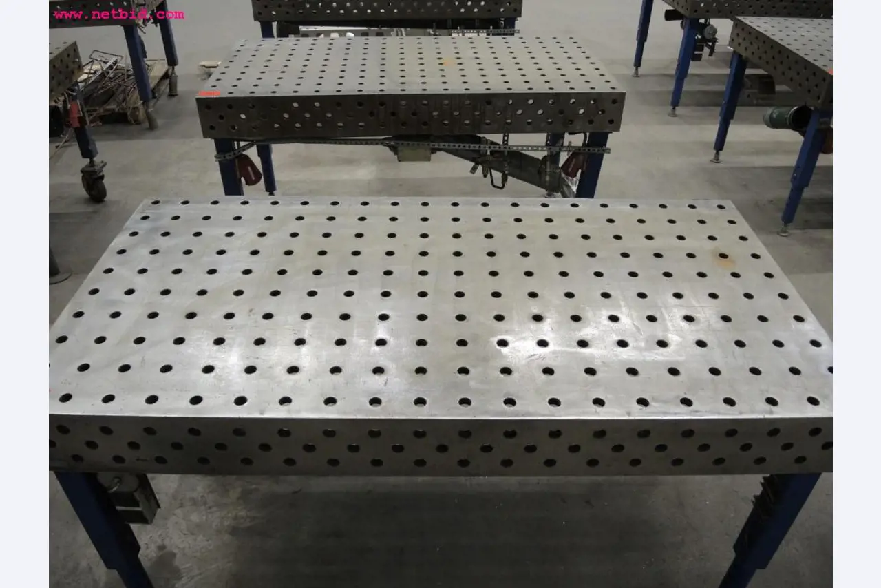Plaat- en metaalbewerkingsmachines<br><font size="2">In samenwerking met Hilco Industrial Acquisitions bv</font>-4