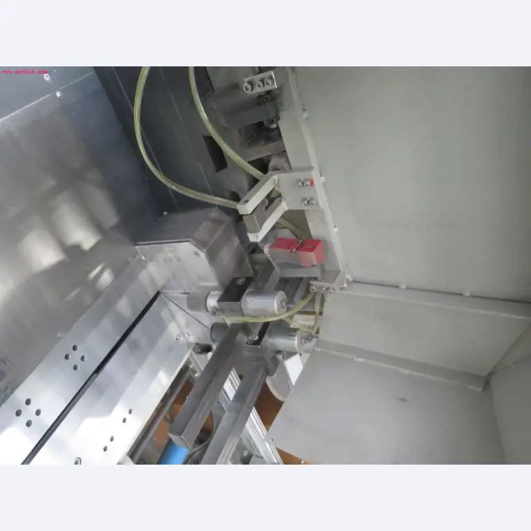 sheetmetal and metalworking machines <br><font size="2">In collaboration with Hilco Industrial Acquisitions bv<br></font>-4