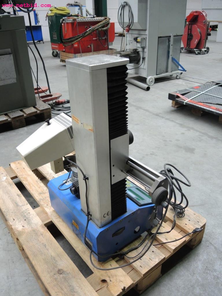 Chapas metálicas e máquinas para trabalhar metais<br><font size="2">Em colaboração com a Hilco Industrial Acquisitions bv</font>-3