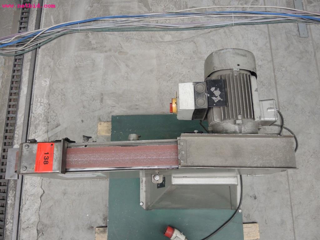 Chapas metálicas e máquinas para trabalhar metais<br><font size="2">Em colaboração com a Hilco Industrial Acquisitions bv</font>-4