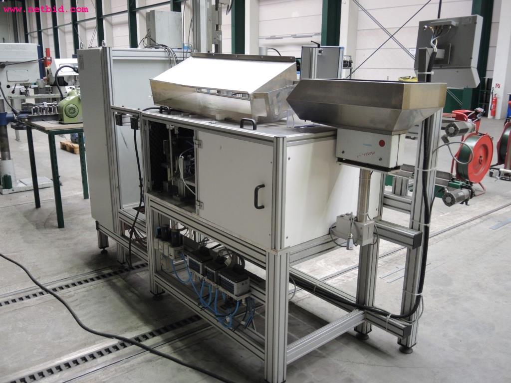 Chapas metálicas e máquinas para trabalhar metais<br><font size="2">Em colaboração com a Hilco Industrial Acquisitions bv</font>-4