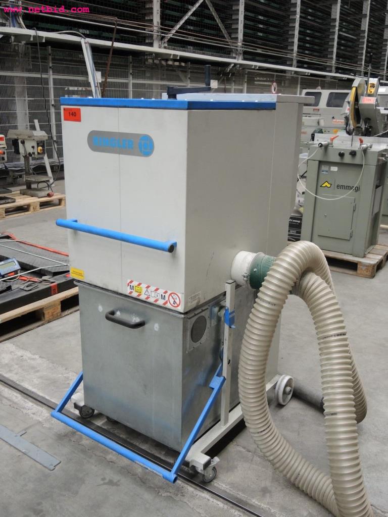 Chapas metálicas e máquinas para trabalhar metais<br><font size="2">Em colaboração com a Hilco Industrial Acquisitions bv</font>-1