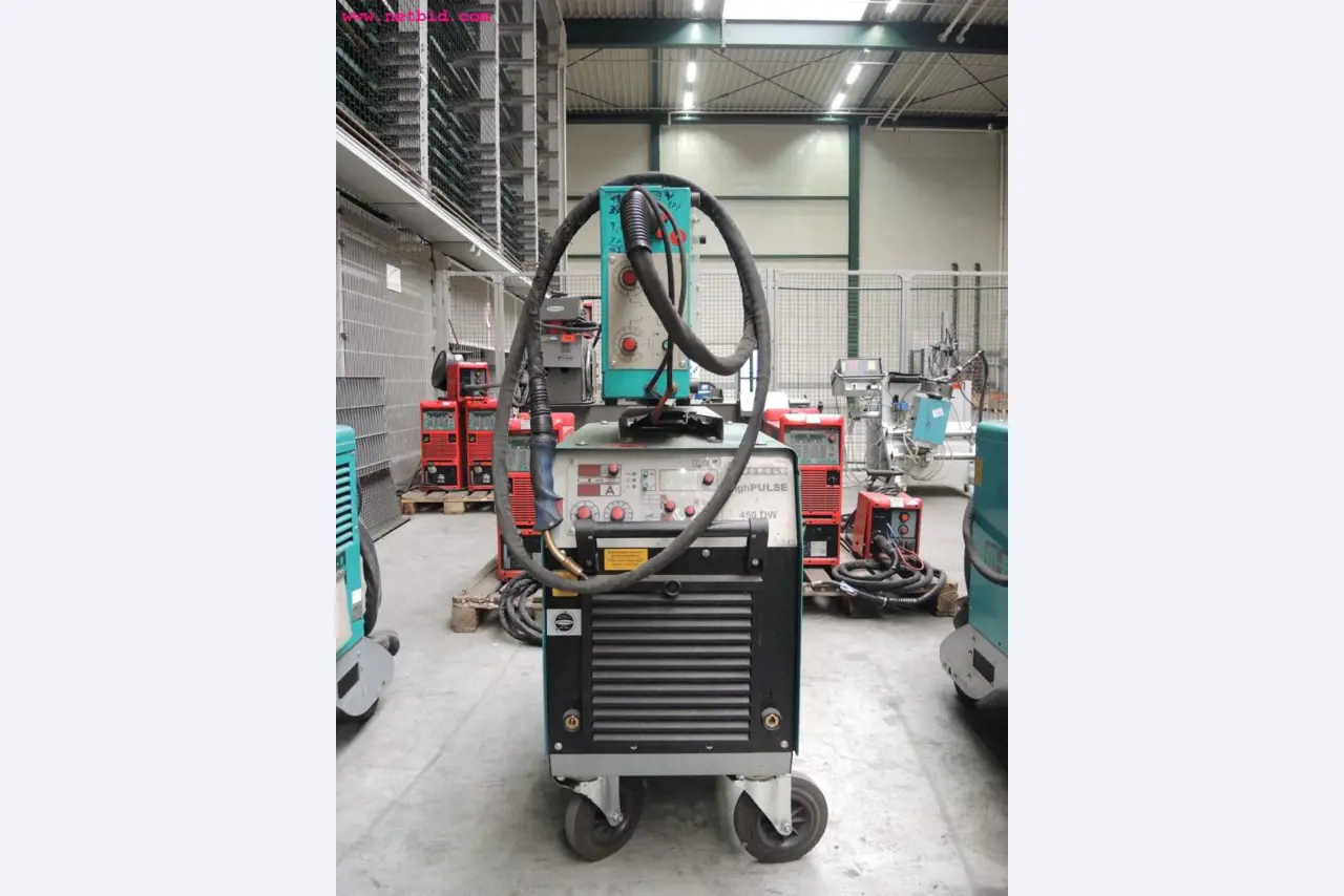 Machines pour le travail de la tôle et des métaux<br><font size="2">En collaboration avec Hilco Industrial Acquisitions bv</font>.-2