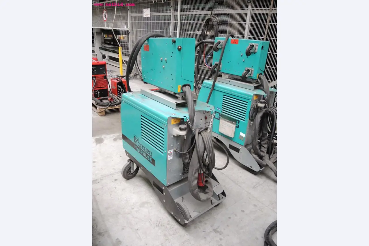 Machines pour le travail de la tôle et des métaux<br><font size="2">En collaboration avec Hilco Industrial Acquisitions bv</font>.-3
