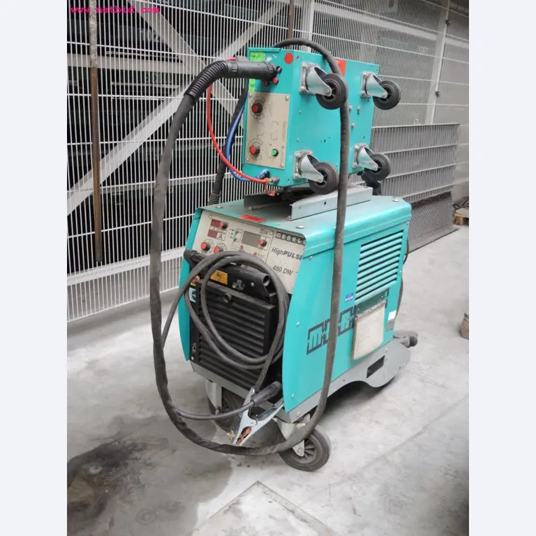 Machines pour le travail de la tôle et des métaux<br><font size="2">En collaboration avec Hilco Industrial Acquisitions bv</font>.-1