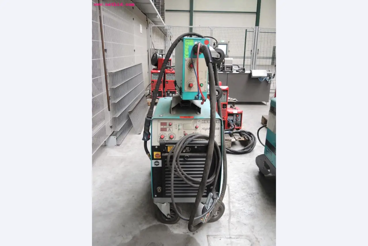 Machines pour le travail de la tôle et des métaux<br><font size="2">En collaboration avec Hilco Industrial Acquisitions bv</font>.-2