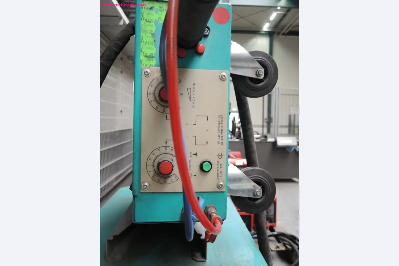 Machines pour le travail de la tôle et des métaux<br><font size="2">En collaboration avec Hilco Industrial Acquisitions bv</font>.-4