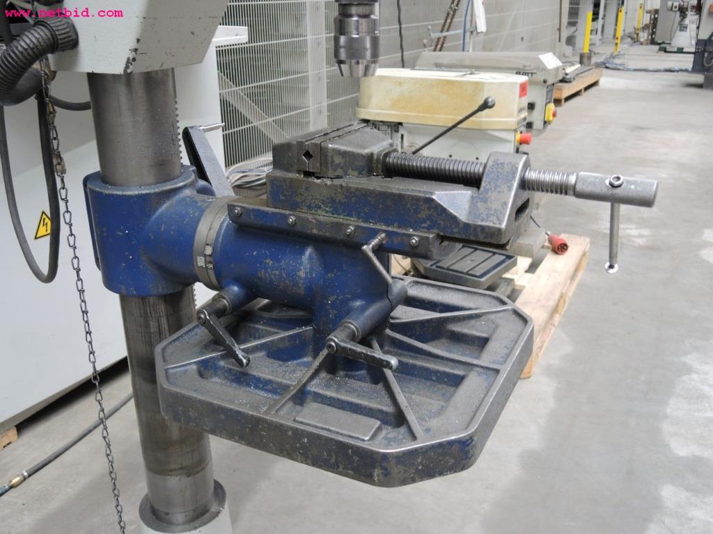 sheetmetal and metalworking machines <br><font size="2">In collaboration with Hilco Industrial Acquisitions bv<br></font>-5