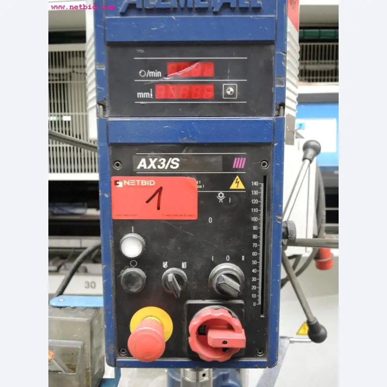 Plaat- en metaalbewerkingsmachines<br><font size="2">In samenwerking met Hilco Industrial Acquisitions bv</font>-6