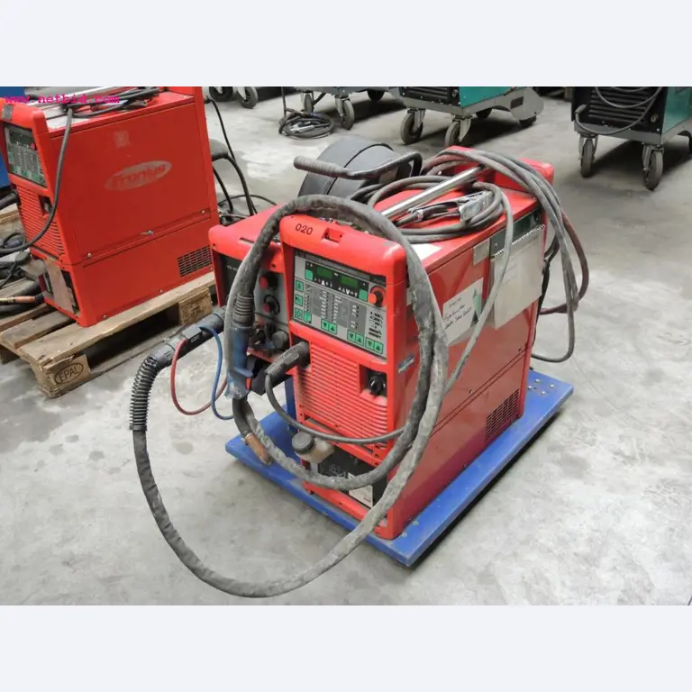 sheetmetal and metalworking machines <br><font size="2">In collaboration with Hilco Industrial Acquisitions bv<br></font>-1