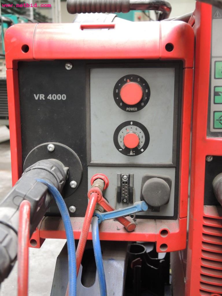 Chapas metálicas e máquinas para trabalhar metais<br><font size="2">Em colaboração com a Hilco Industrial Acquisitions bv</font>-4