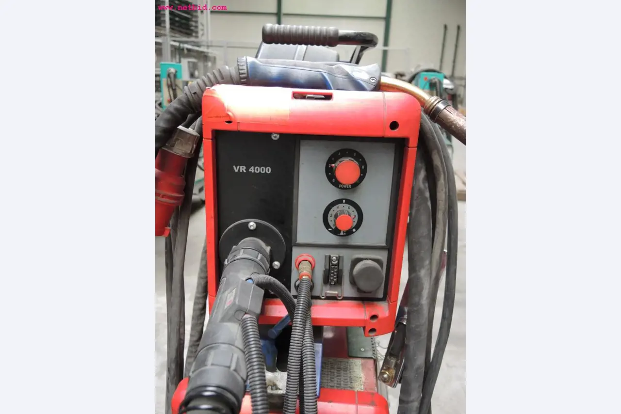 Machines pour le travail de la tôle et des métaux<br><font size="2">En collaboration avec Hilco Industrial Acquisitions bv</font>.-4