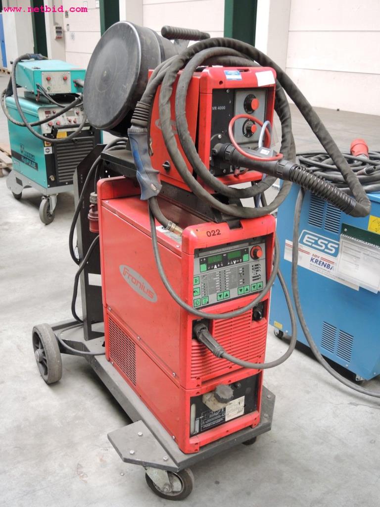 Chapas metálicas e máquinas para trabalhar metais<br><font size="2">Em colaboração com a Hilco Industrial Acquisitions bv</font>-1